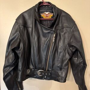 Harley Davidson Women’s XL Black Leather Riding Jacket 9407 EUC Studded